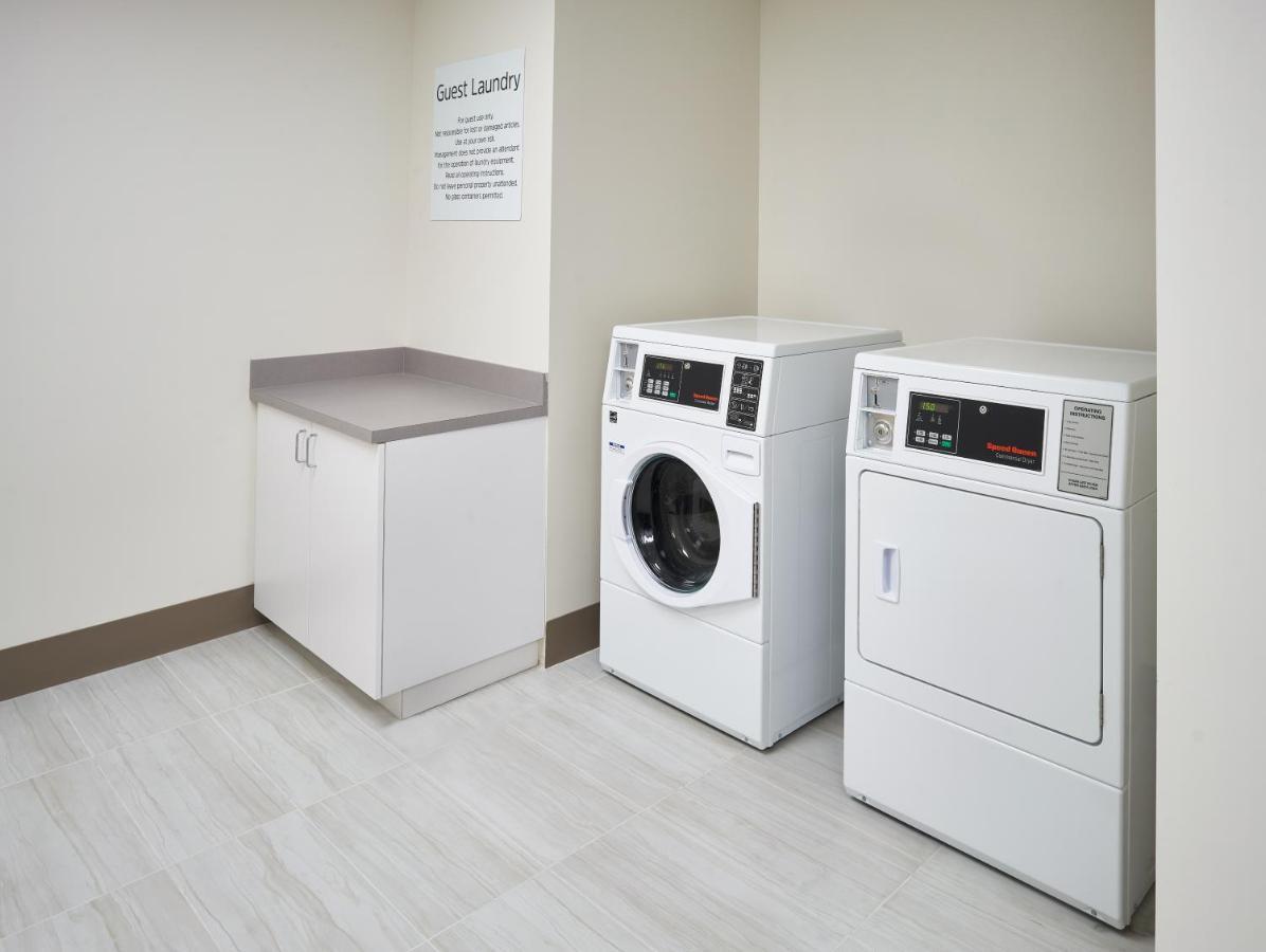 Holiday Inn Express Doral Miami By Ihg Buitenkant foto